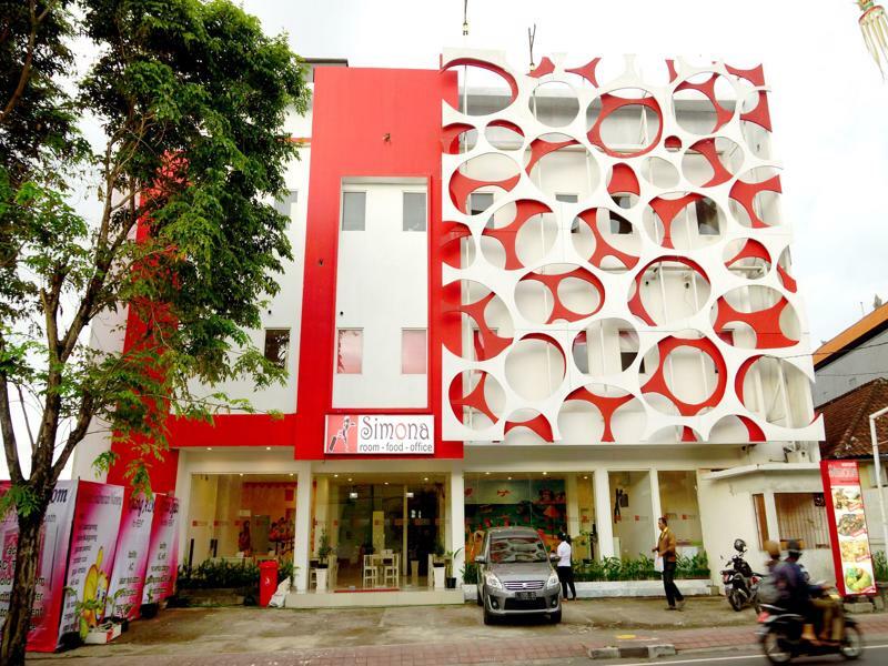 Oyo 1489 Simona Hotel Kerobokan Exterior foto